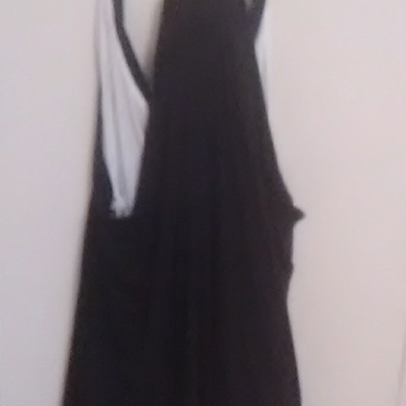 Top - Picture 2 of 3